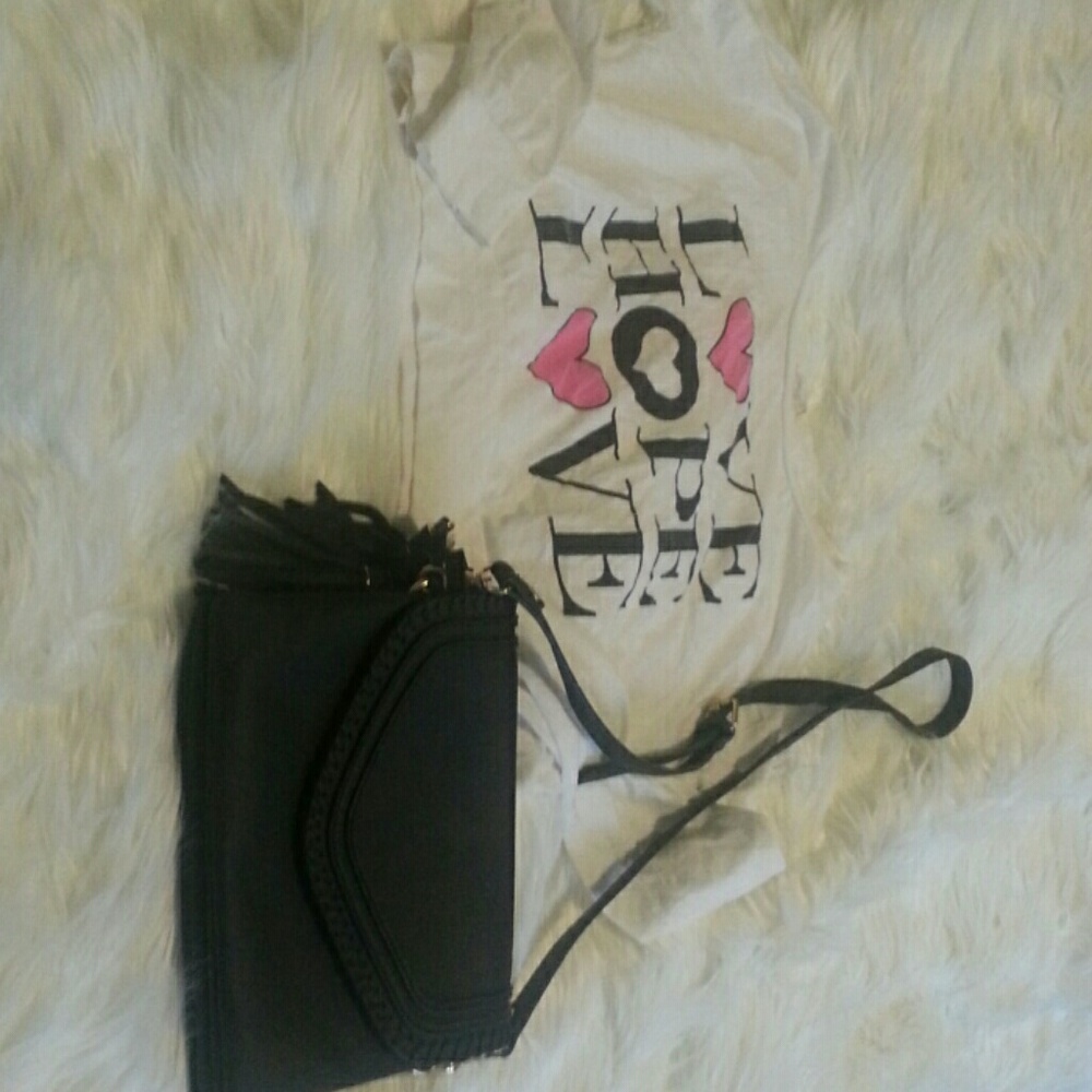 Cropped long sleeve shirt